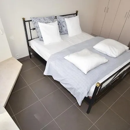 Karls Place Duplex 3 Bedrooms Side Sea View, Free Parking Apartment Knokke-Heist